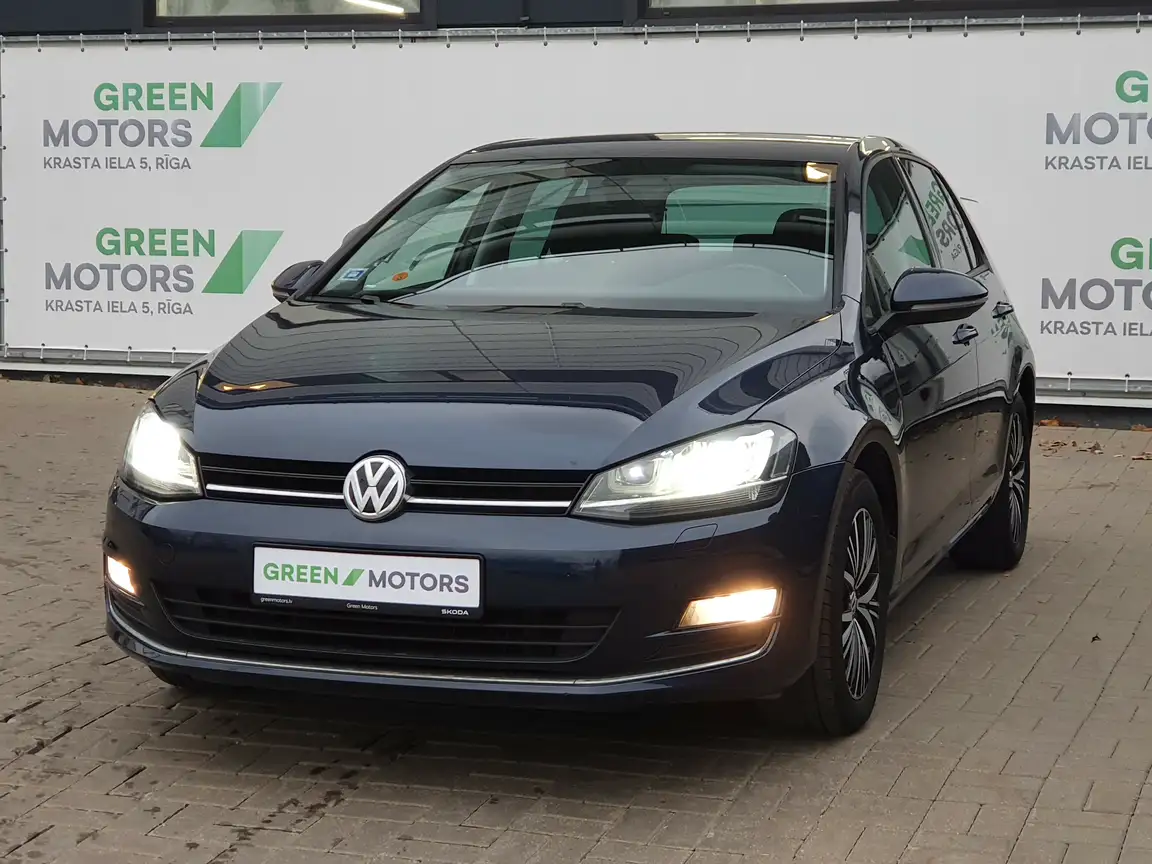 VOLKSWAGEN GOLF