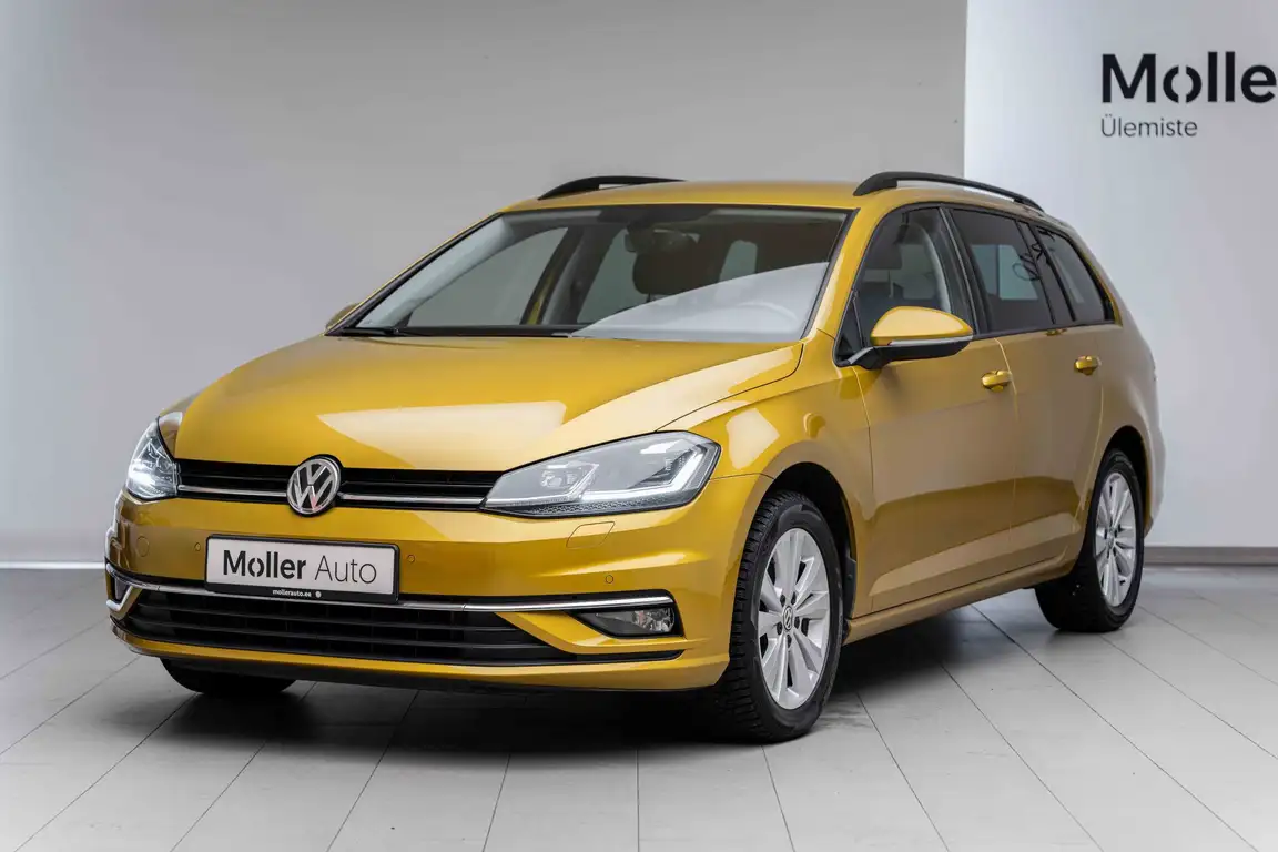 VOLKSWAGEN GOLF