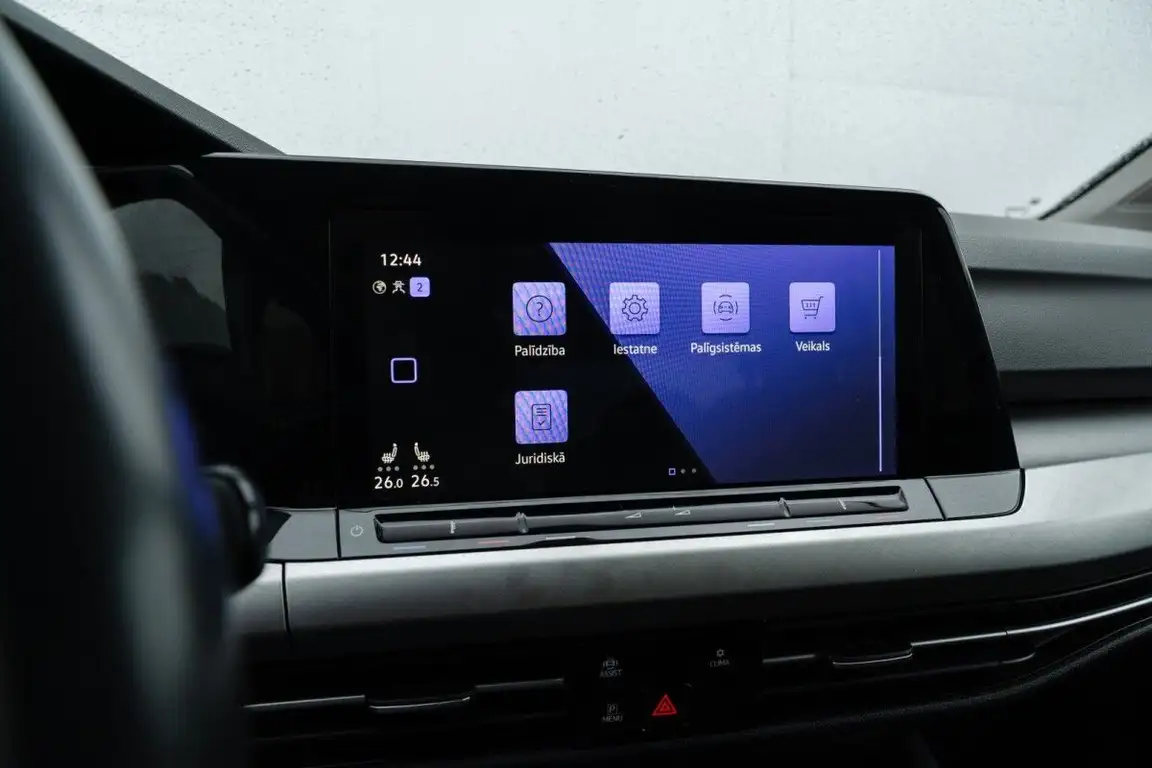 VOLKSWAGEN GOLF