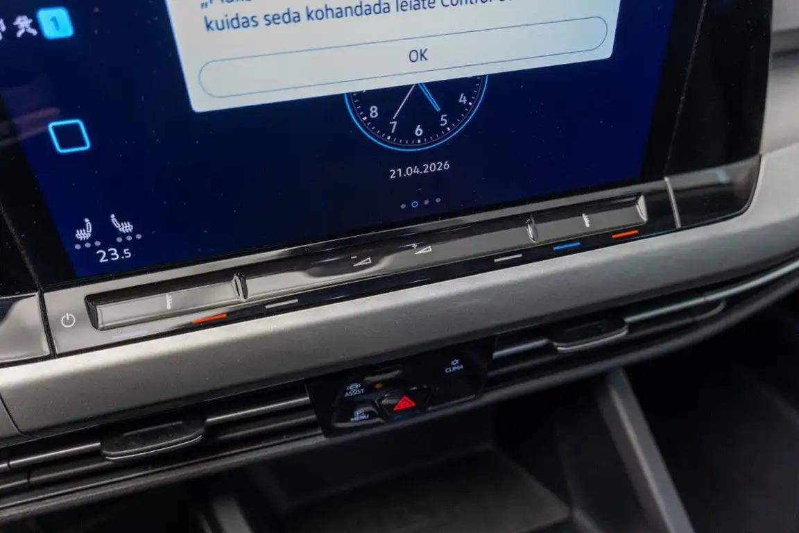 VOLKSWAGEN GOLF