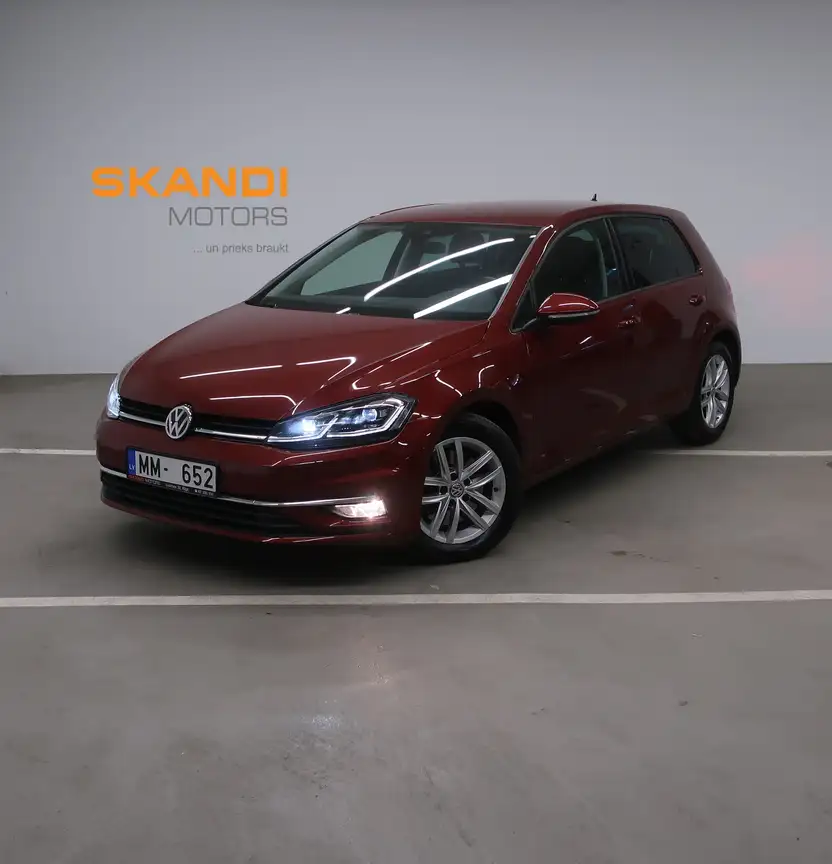 VOLKSWAGEN GOLF