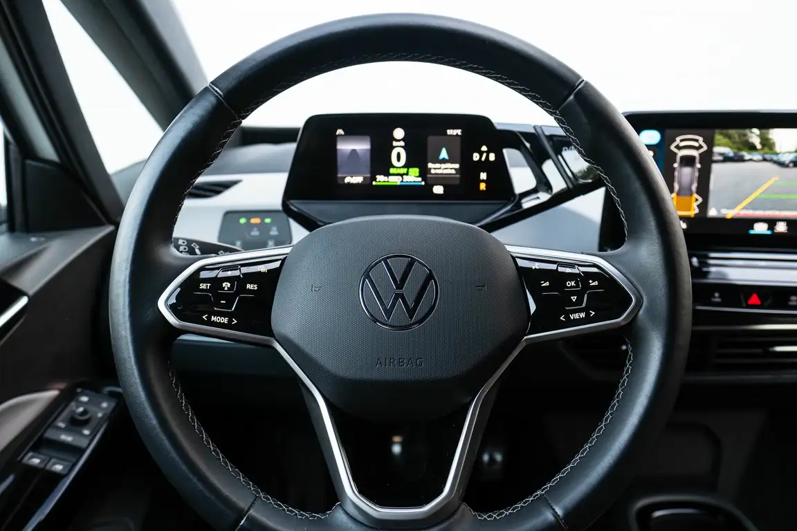 VOLKSWAGEN ID.3