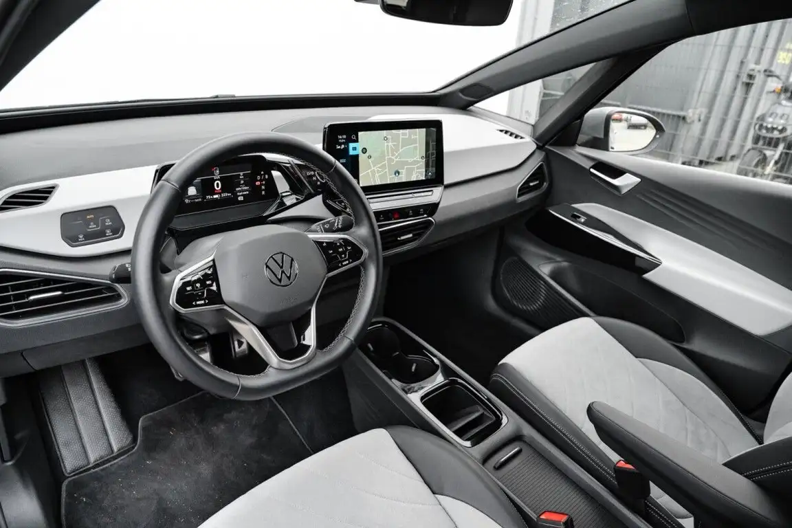 VOLKSWAGEN ID.3