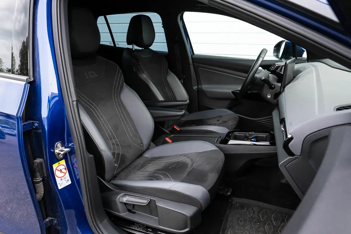 VOLKSWAGEN ID.4
