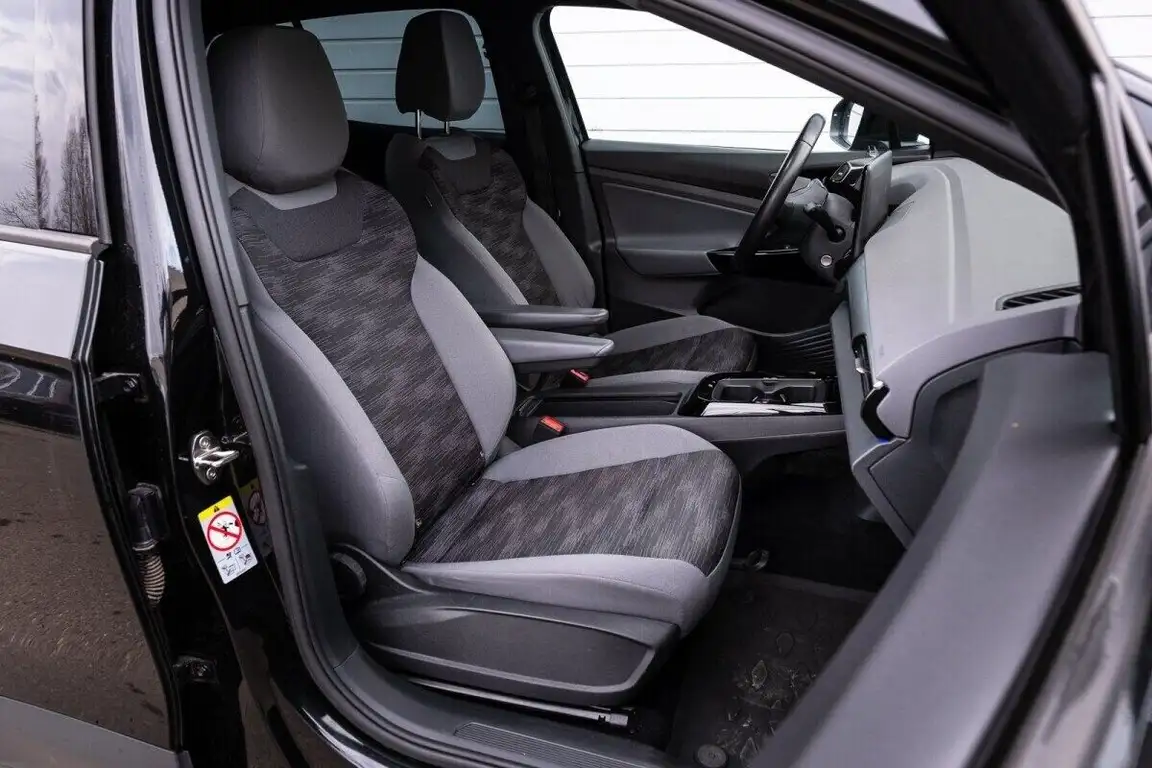 VOLKSWAGEN ID.4