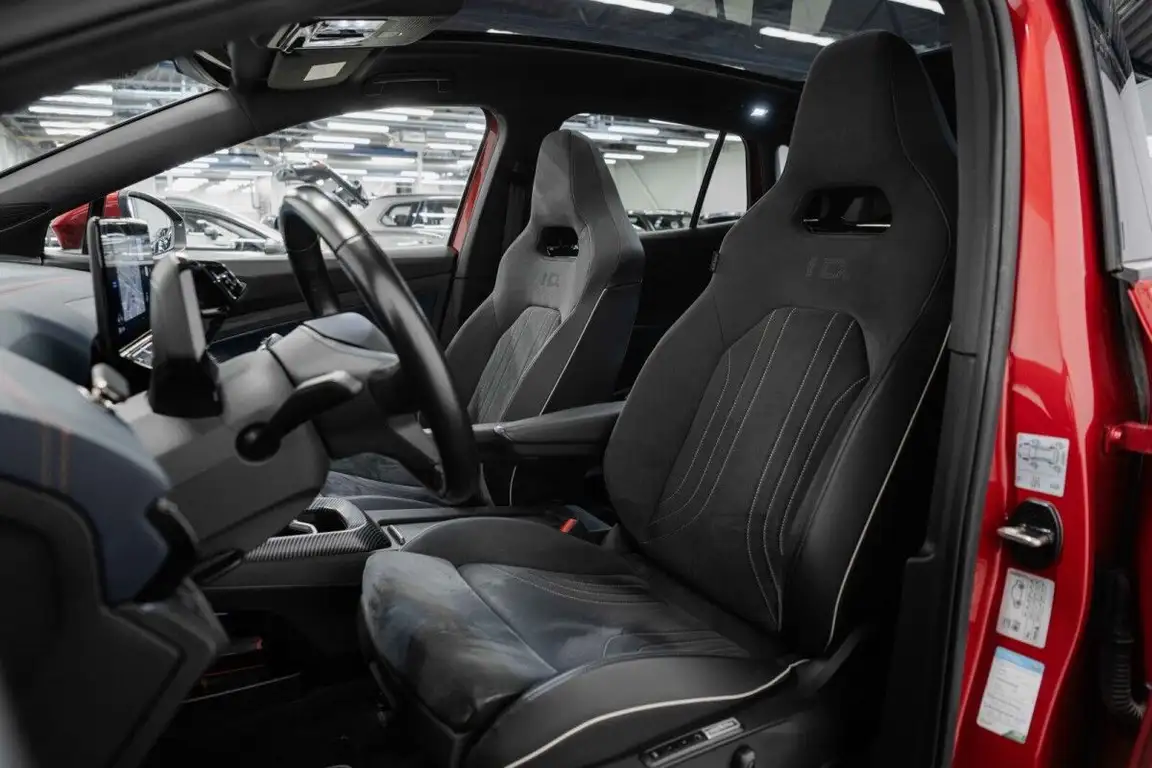 VOLKSWAGEN ID.4