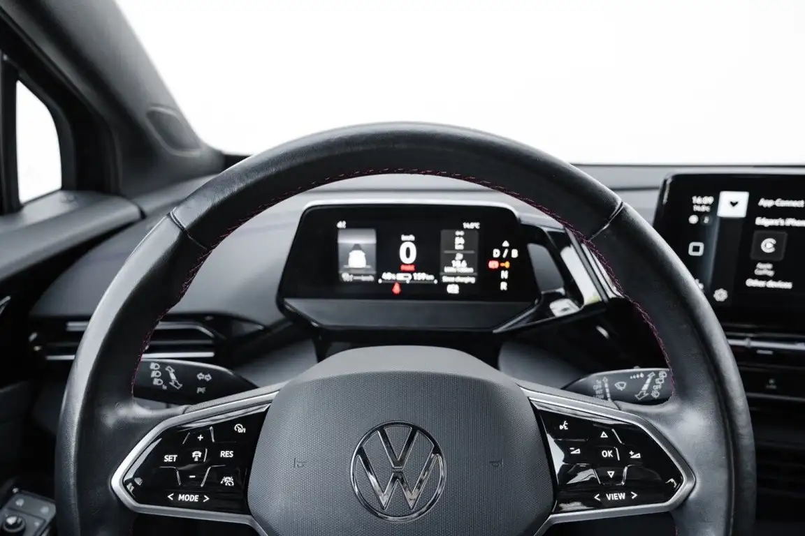 VOLKSWAGEN ID.4