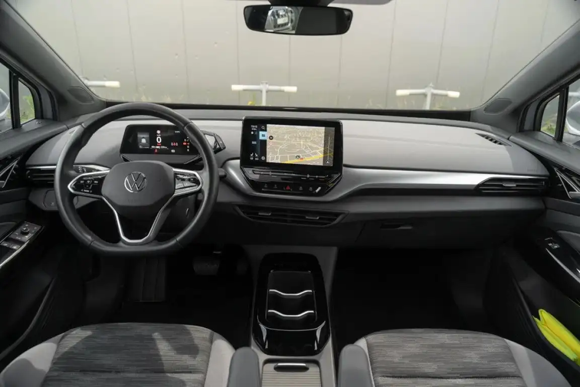 VOLKSWAGEN ID.4
