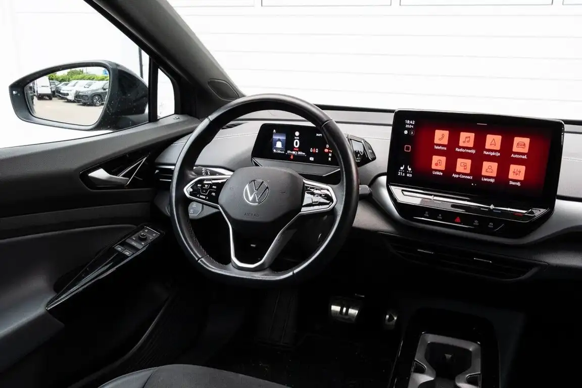 VOLKSWAGEN ID.5