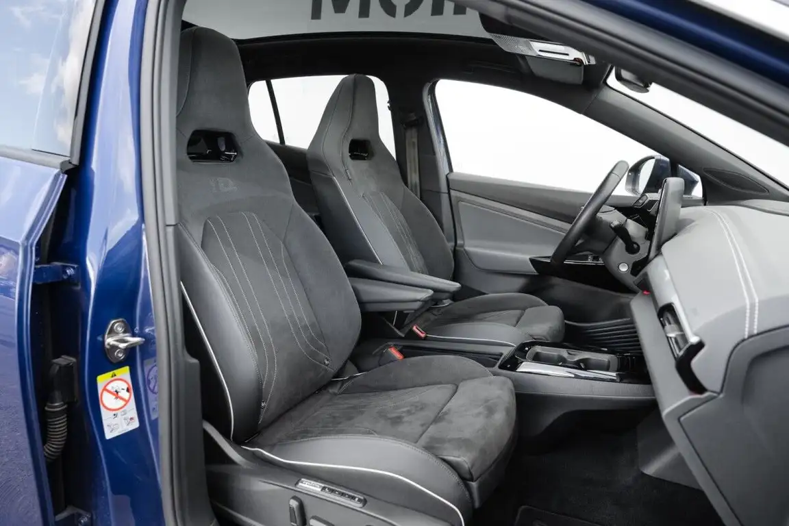 VOLKSWAGEN ID.5