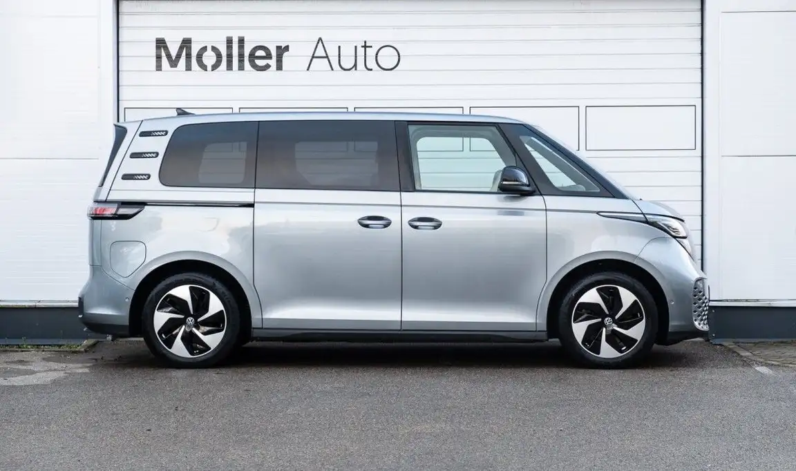 VOLKSWAGEN ID. BUZZ