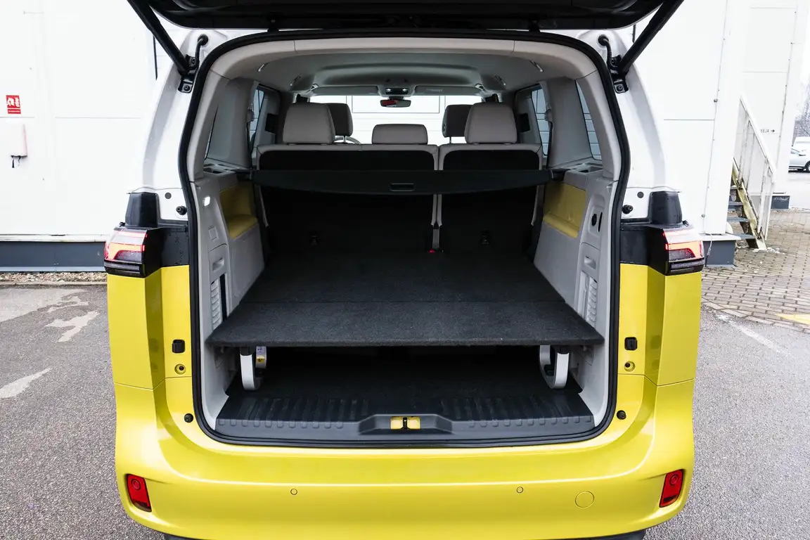VOLKSWAGEN ID. BUZZ