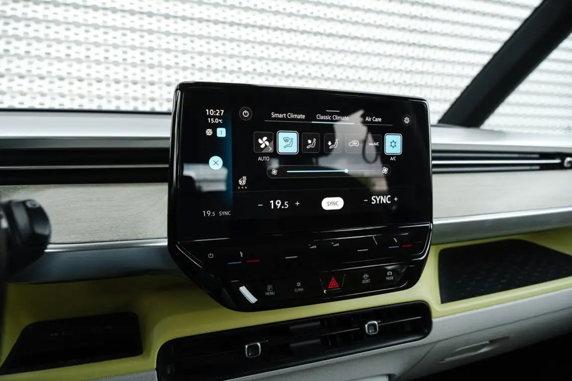 VOLKSWAGEN ID. BUZZ