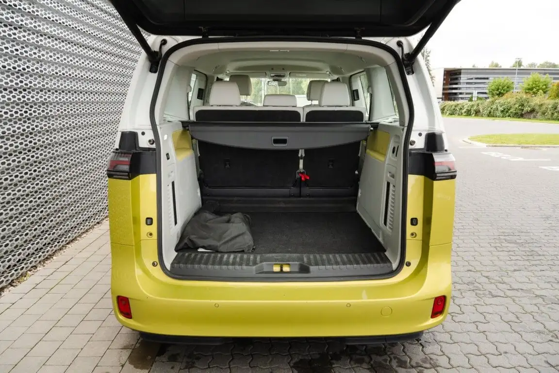 VOLKSWAGEN ID. BUZZ
