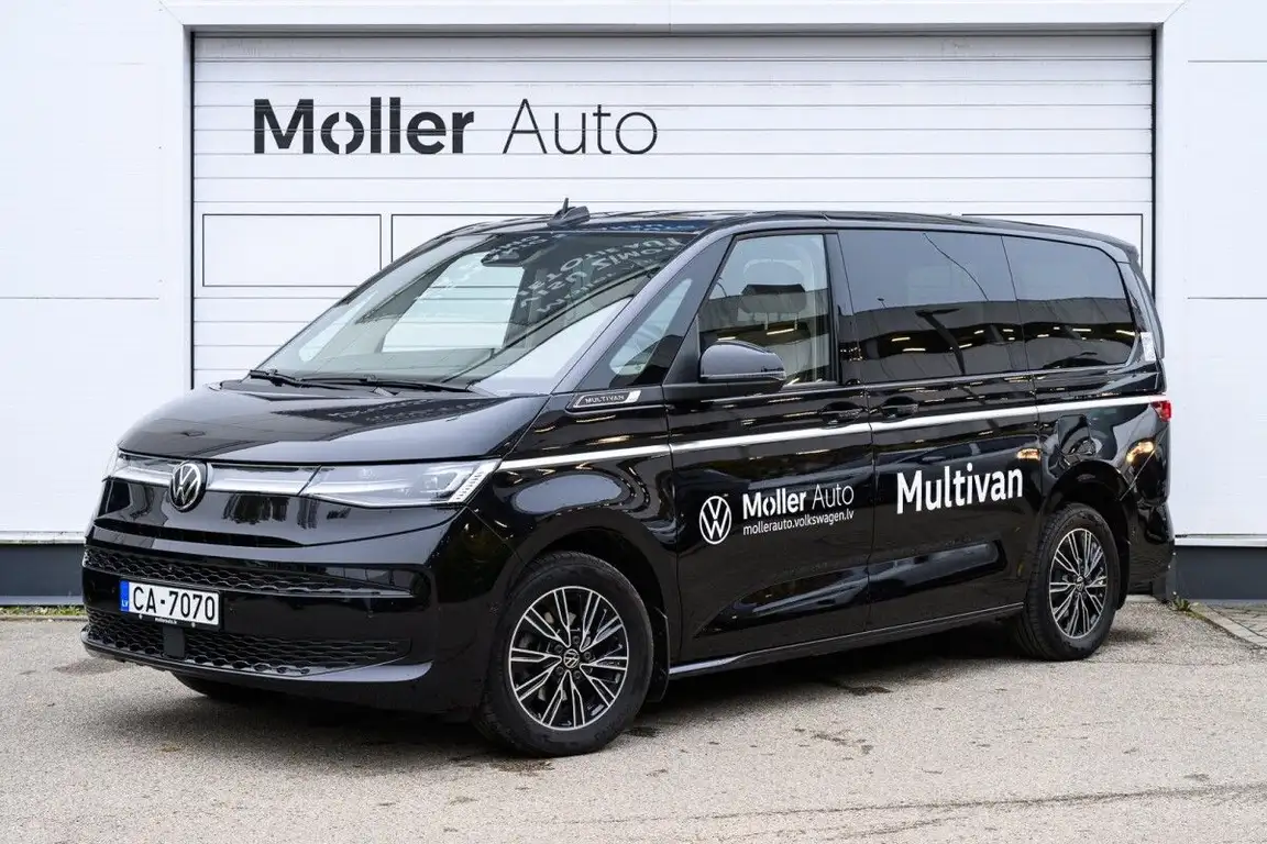 VOLKSWAGEN MULTIVAN