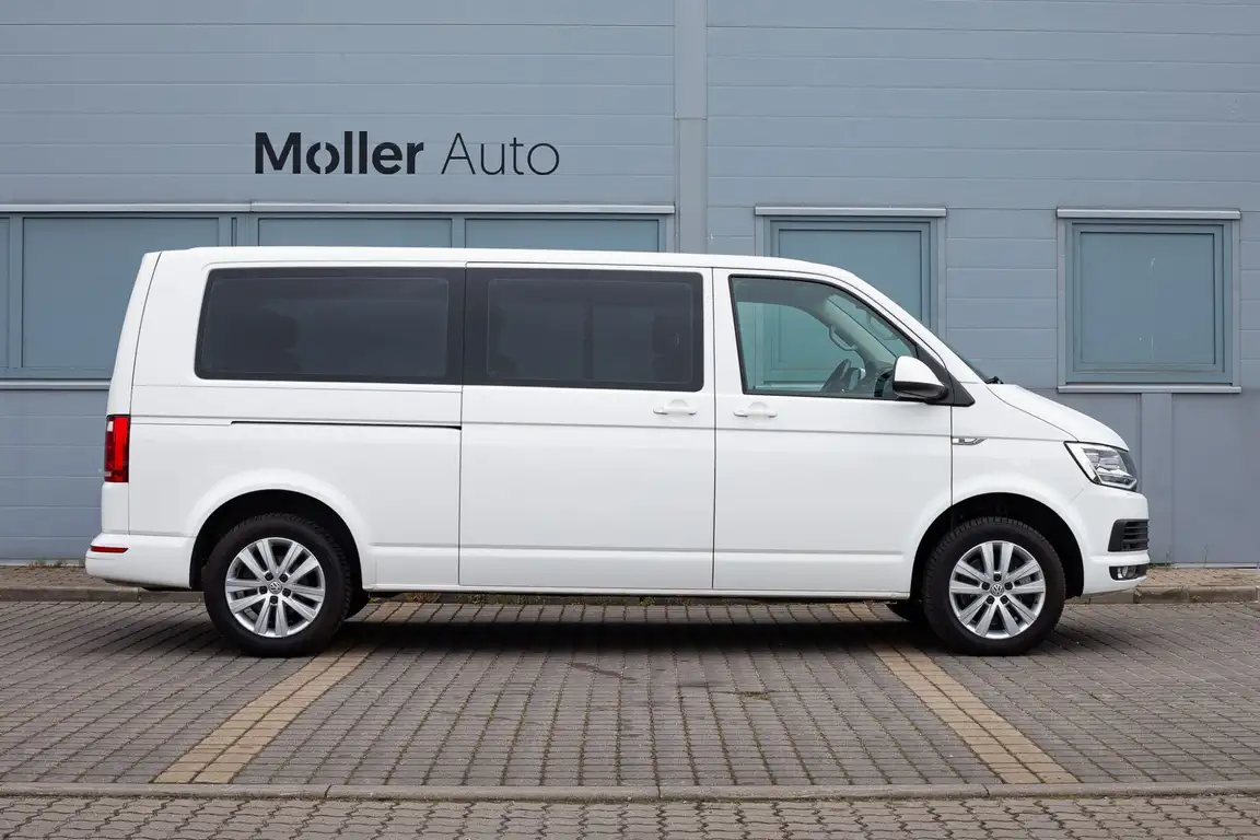 VOLKSWAGEN MULTIVAN