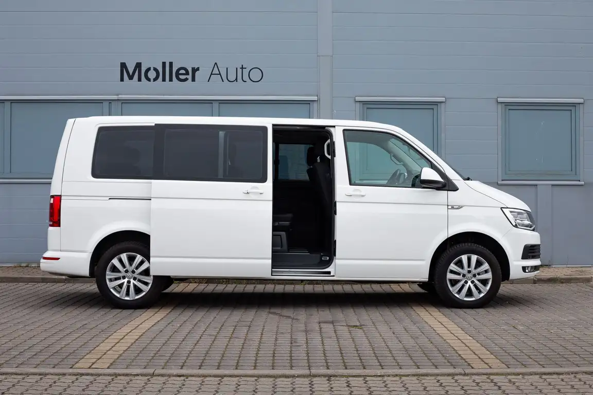 VOLKSWAGEN MULTIVAN