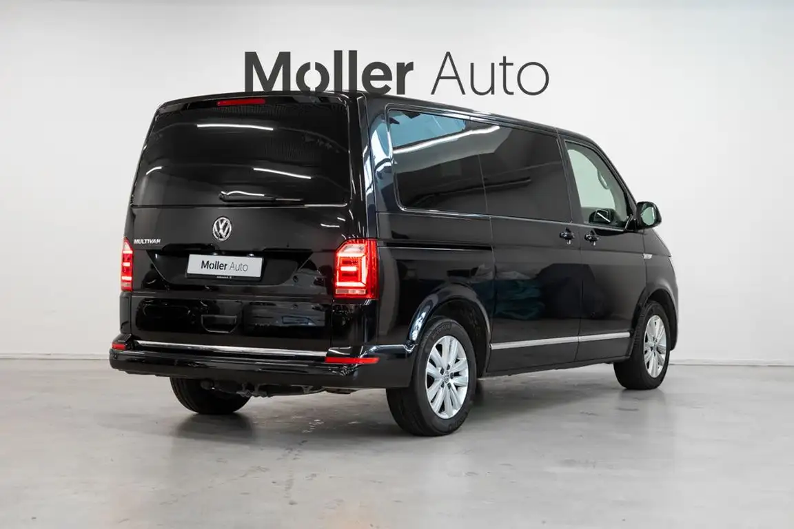 VOLKSWAGEN MULTIVAN