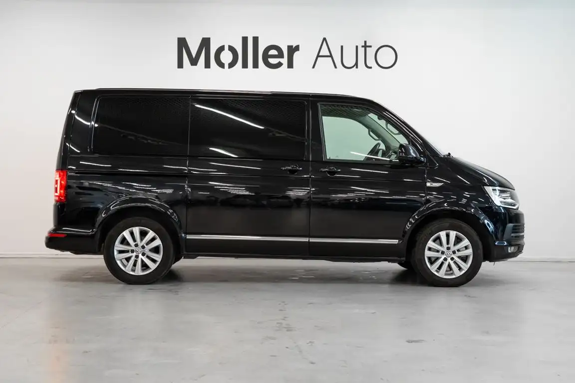 VOLKSWAGEN MULTIVAN
