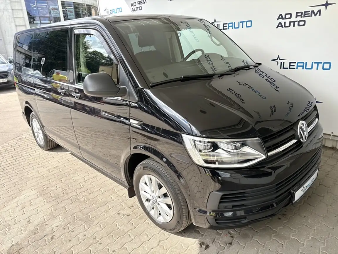VOLKSWAGEN MULTIVAN