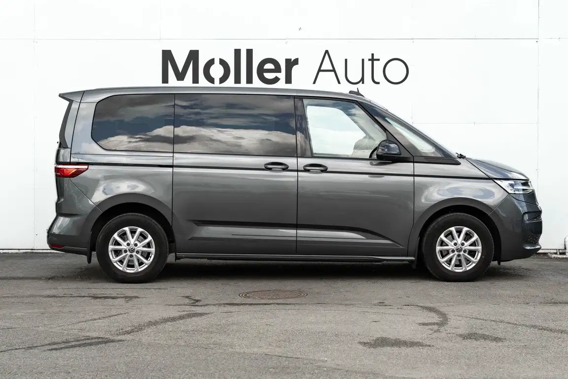 VOLKSWAGEN MULTIVAN