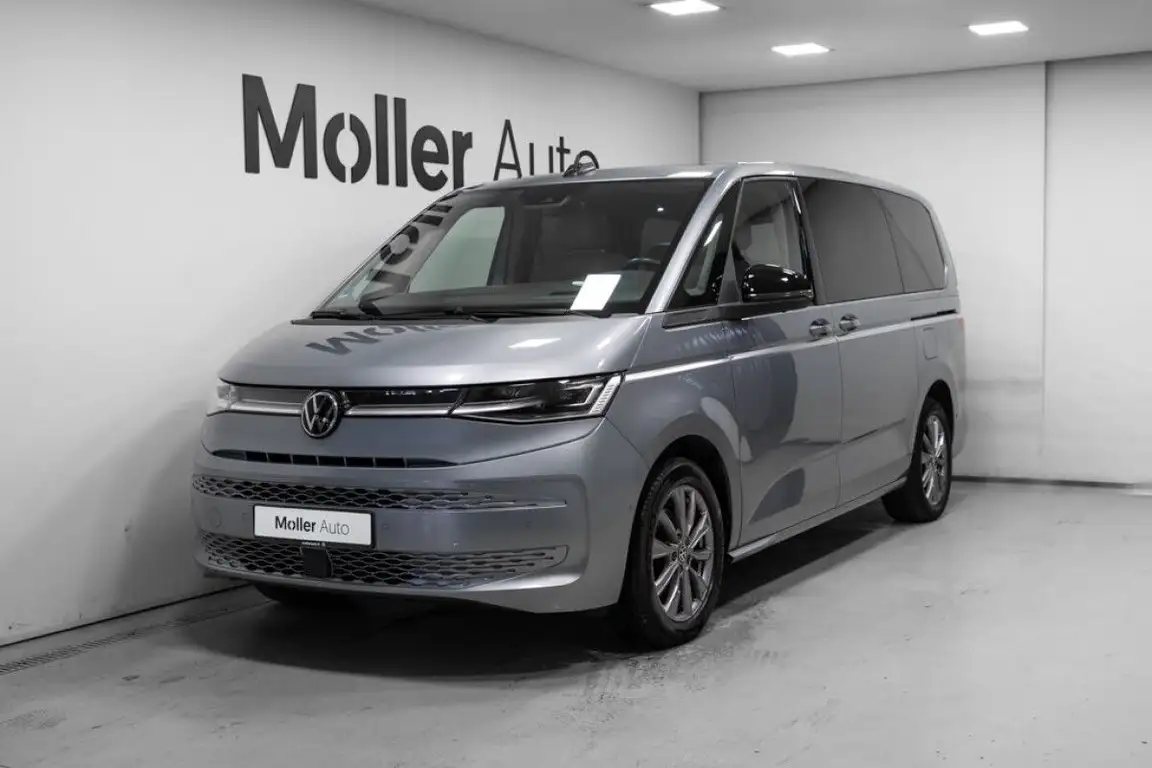 VOLKSWAGEN MULTIVAN