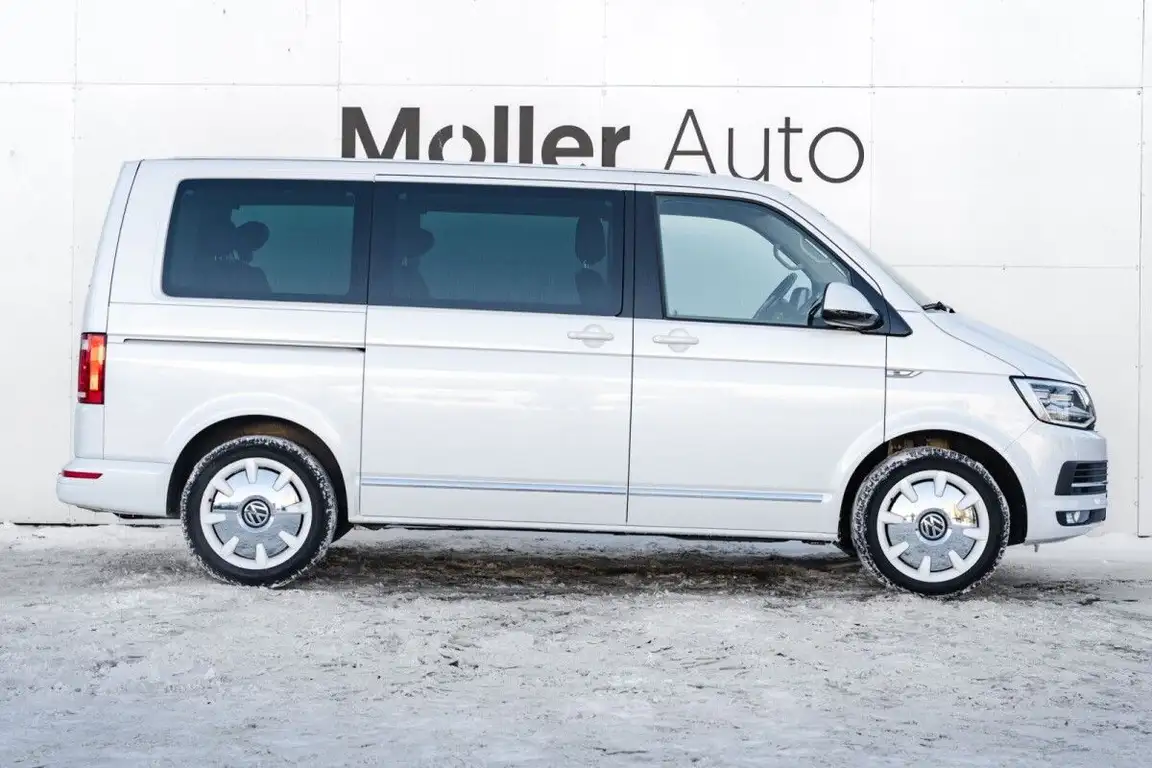 VOLKSWAGEN MULTIVAN