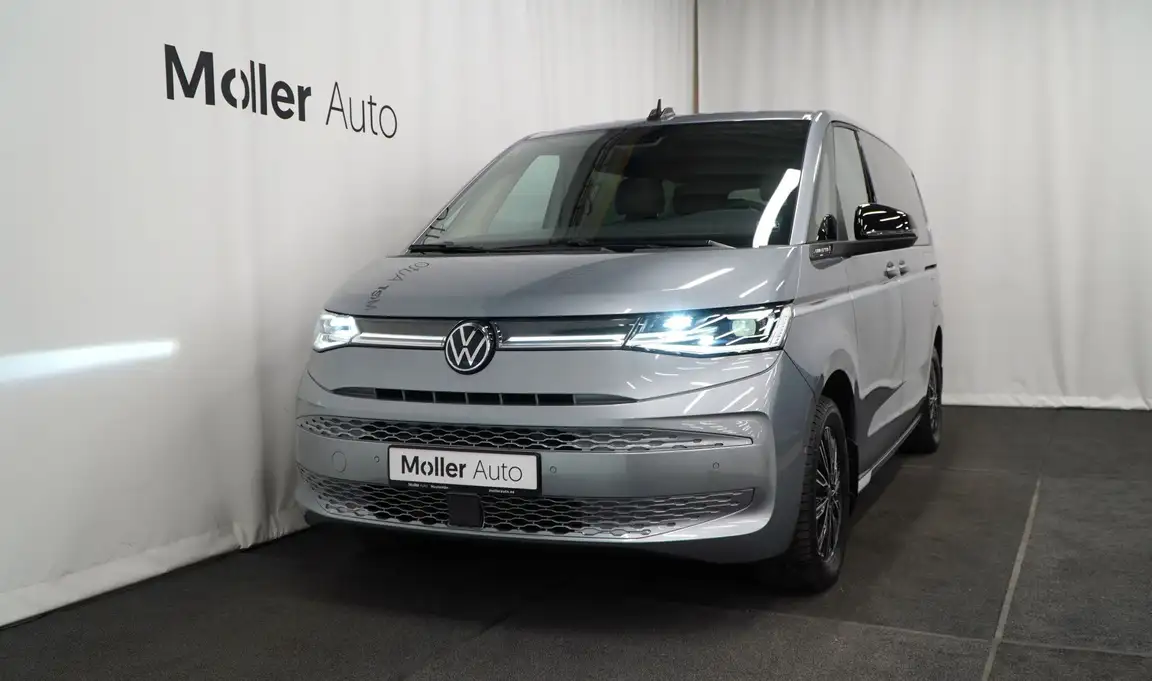 VOLKSWAGEN MULTIVAN