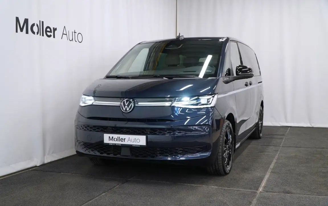 VOLKSWAGEN MULTIVAN