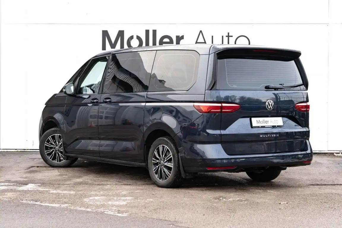 VOLKSWAGEN MULTIVAN
