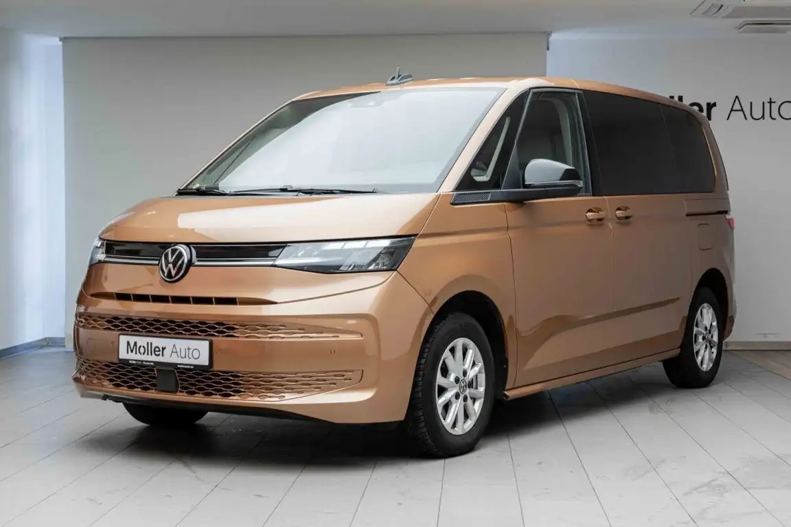 VOLKSWAGEN MULTIVAN