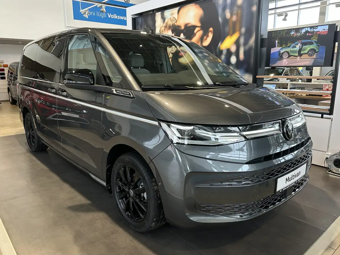 VOLKSWAGEN MULTIVAN