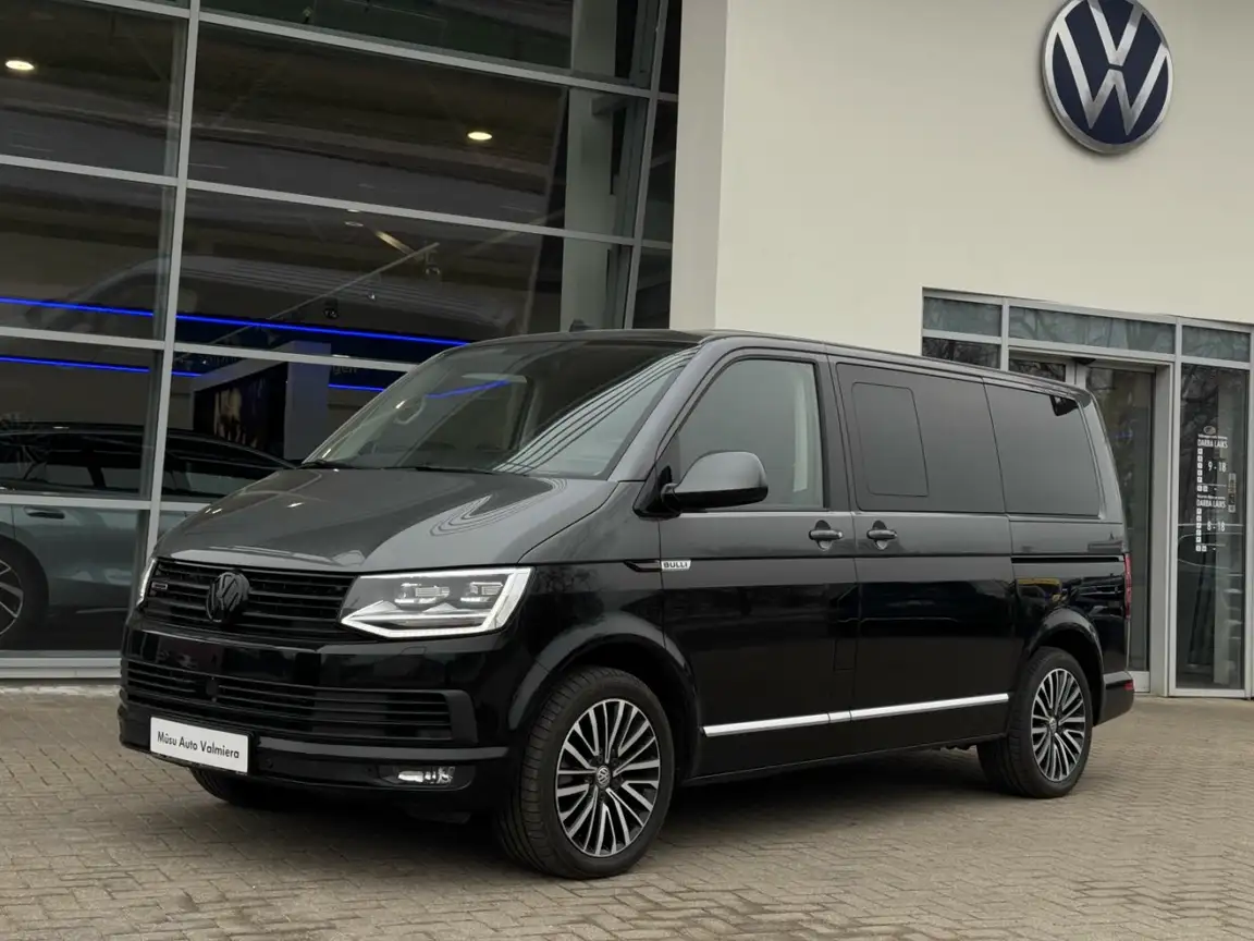 VOLKSWAGEN MULTIVAN
