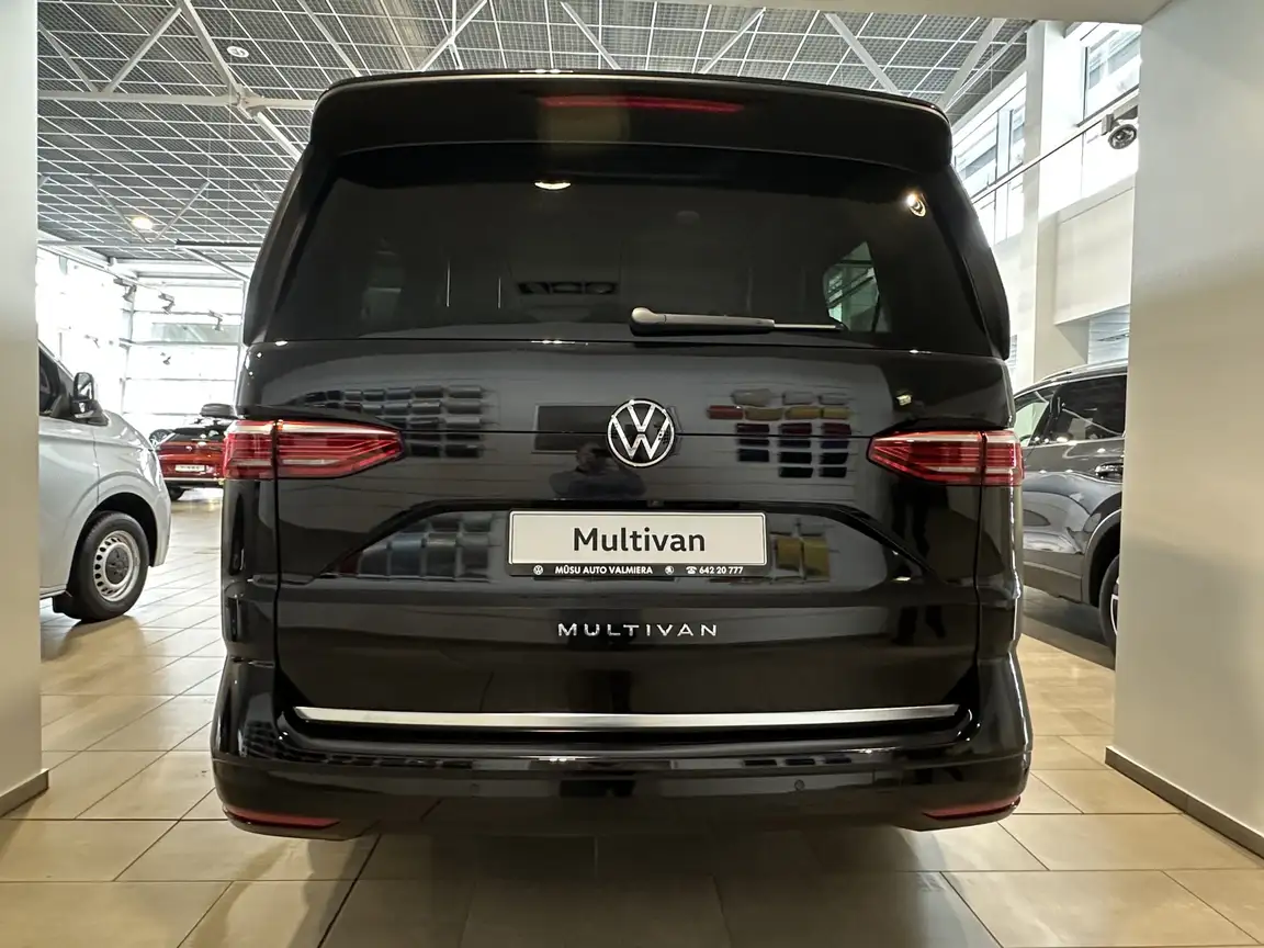 VOLKSWAGEN MULTIVAN