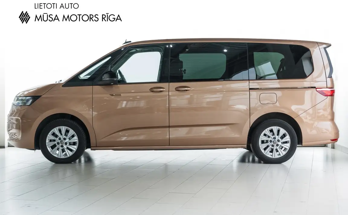 VOLKSWAGEN MULTIVAN