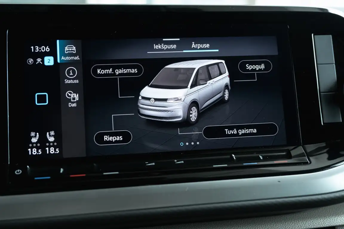 VOLKSWAGEN MULTIVAN