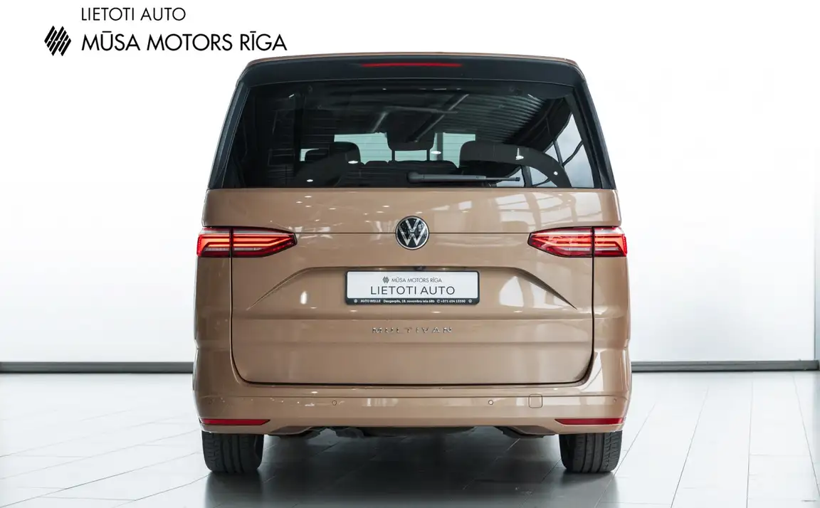 VOLKSWAGEN MULTIVAN