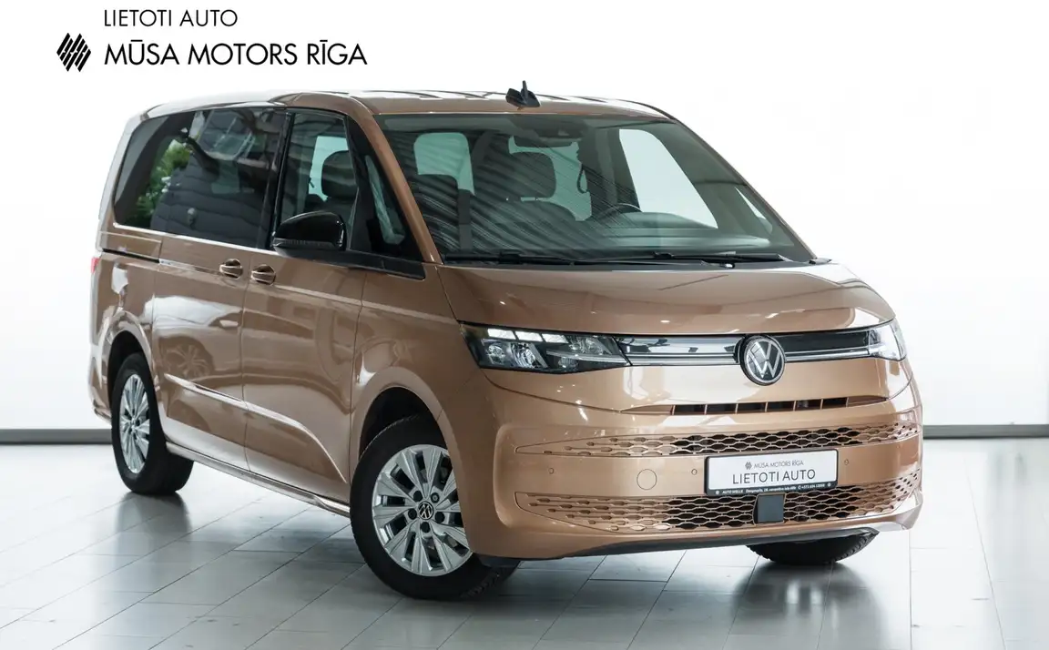 VOLKSWAGEN MULTIVAN