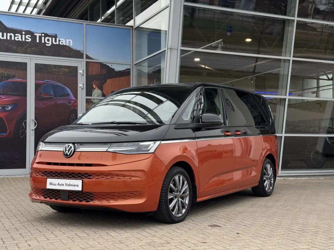 VOLKSWAGEN MULTIVAN