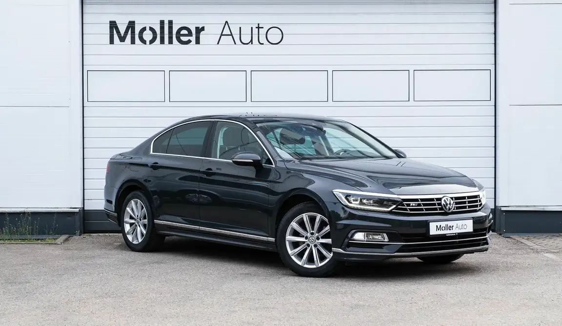 VOLKSWAGEN PASSAT