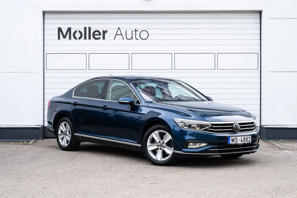 VOLKSWAGEN PASSAT