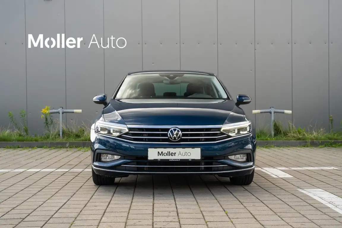 VOLKSWAGEN PASSAT
