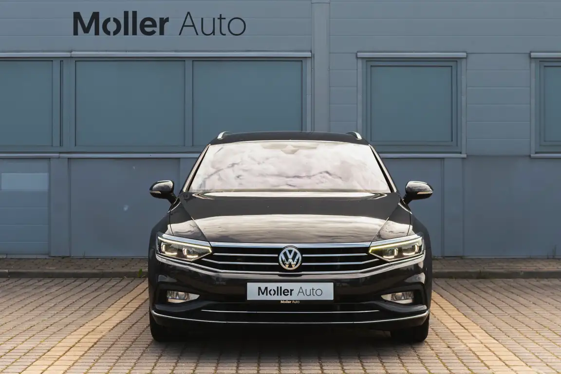VOLKSWAGEN PASSAT