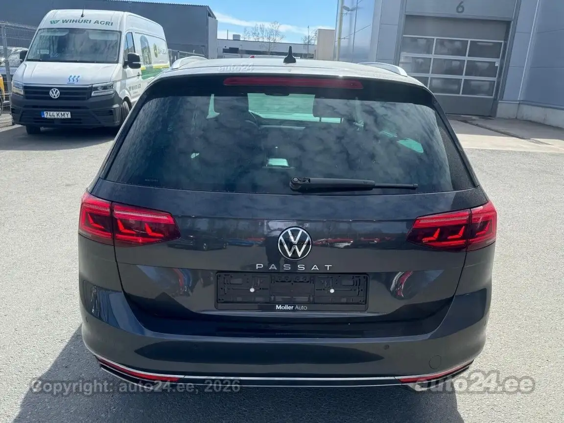 VOLKSWAGEN PASSAT