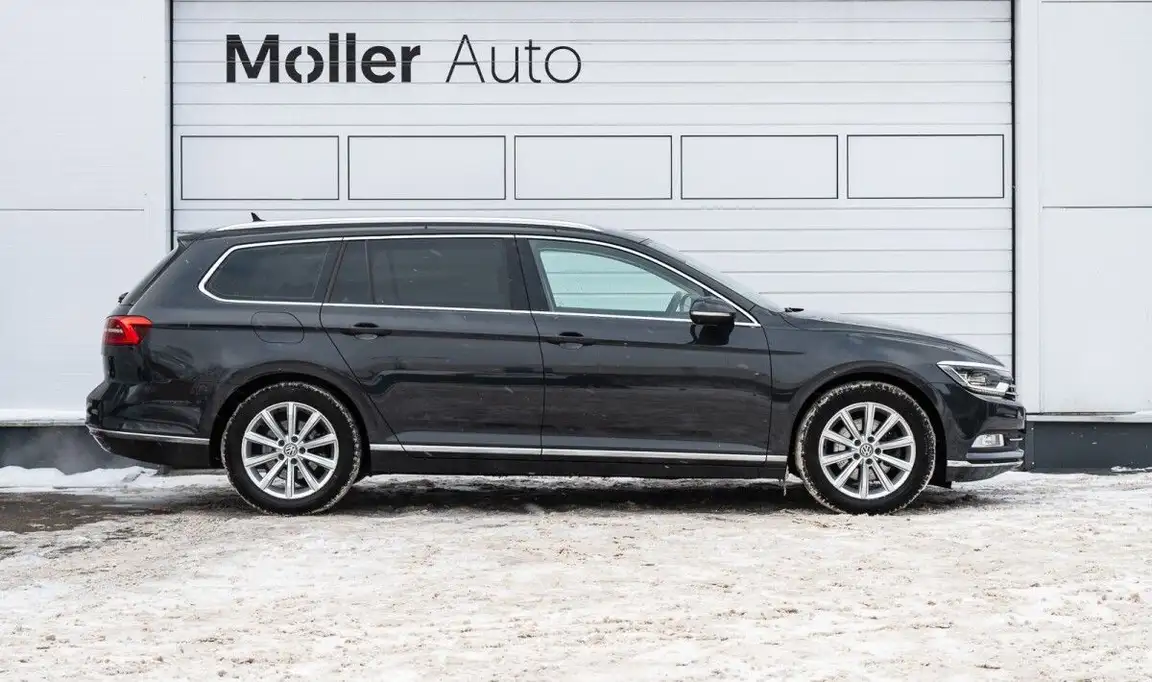 VOLKSWAGEN PASSAT