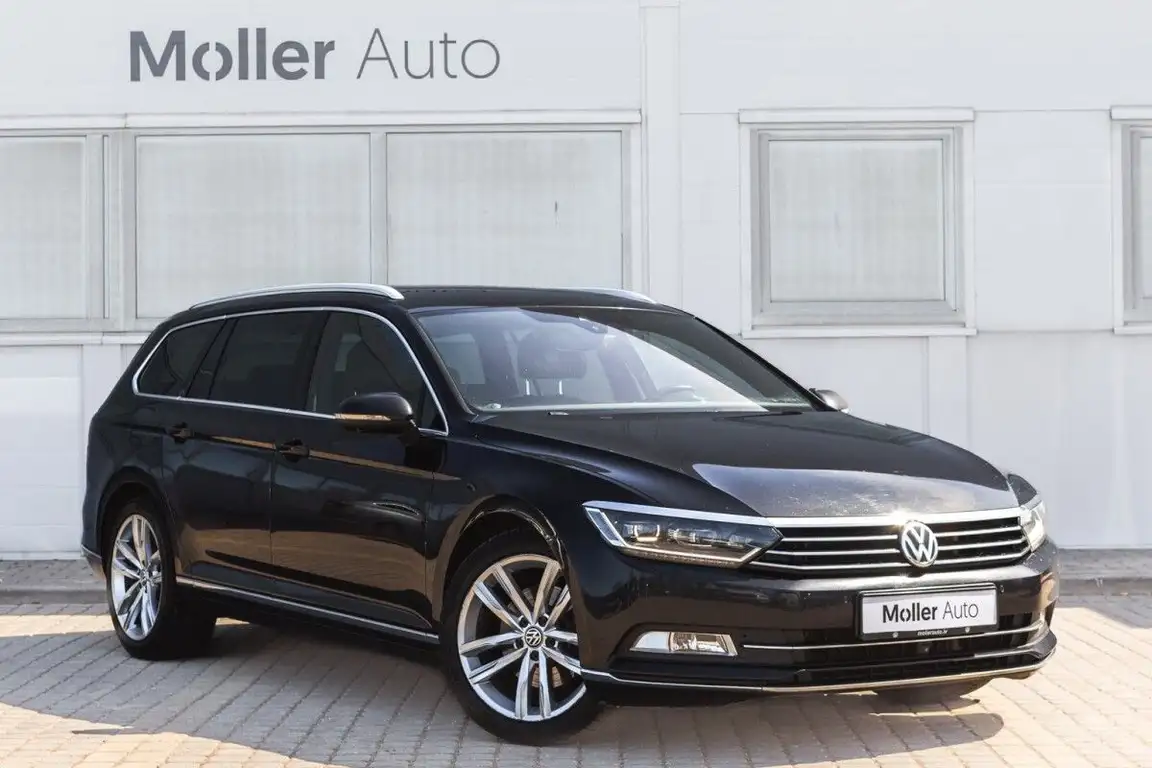 VOLKSWAGEN PASSAT