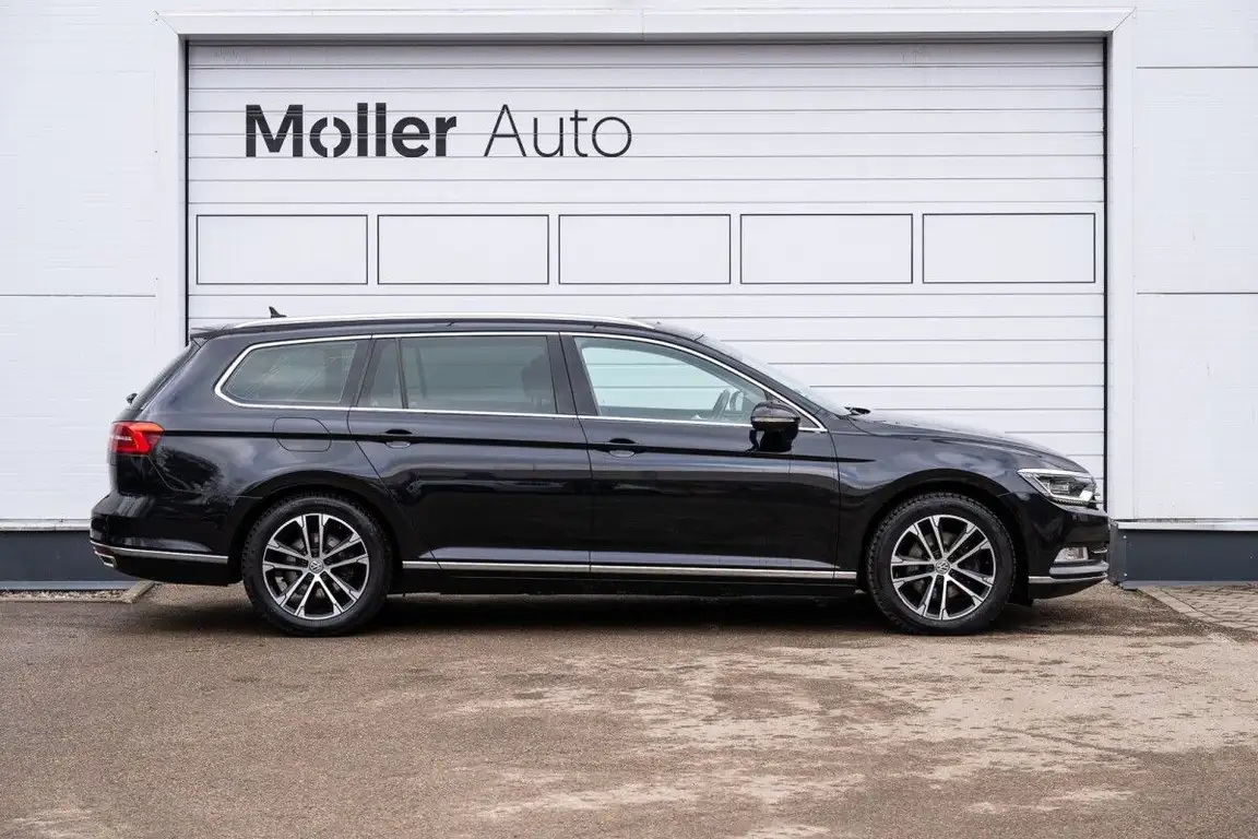 VOLKSWAGEN PASSAT