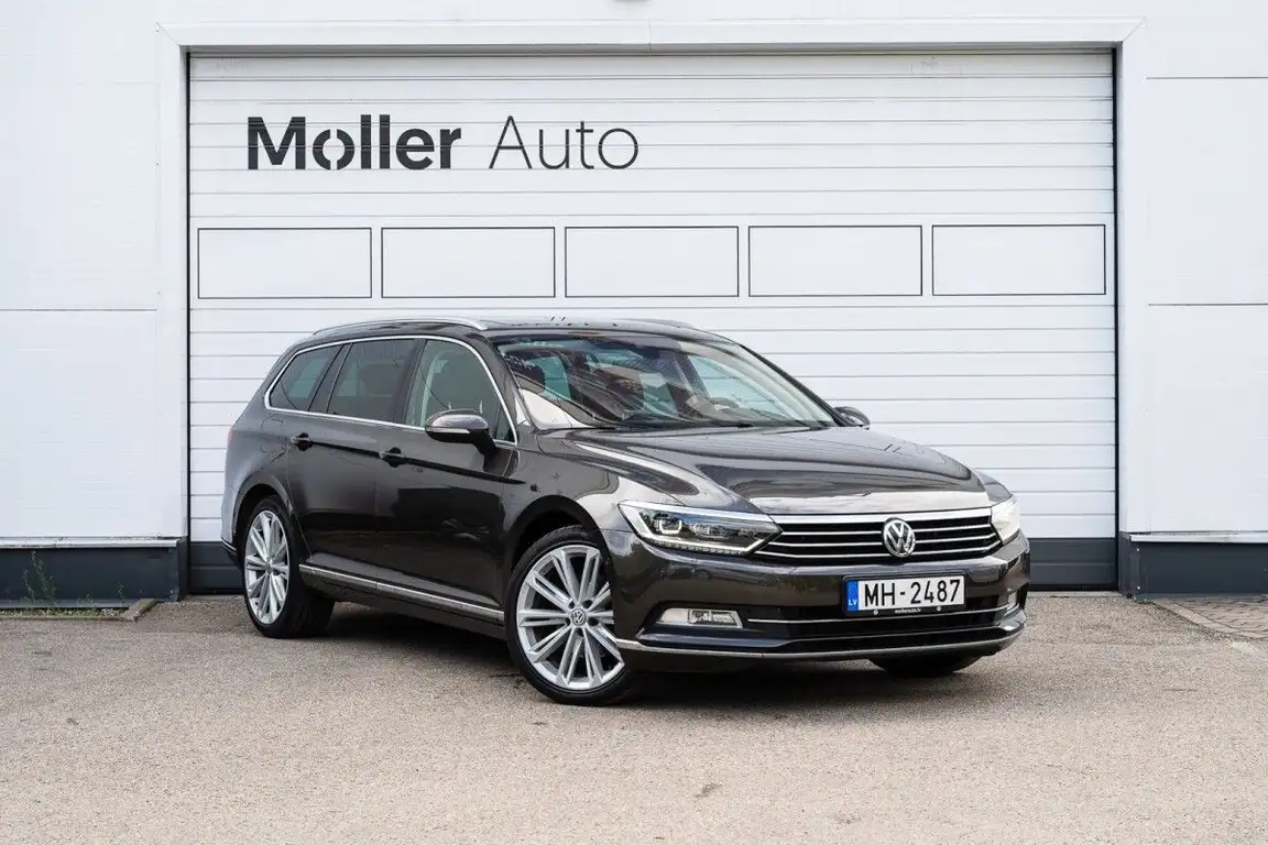 VOLKSWAGEN PASSAT