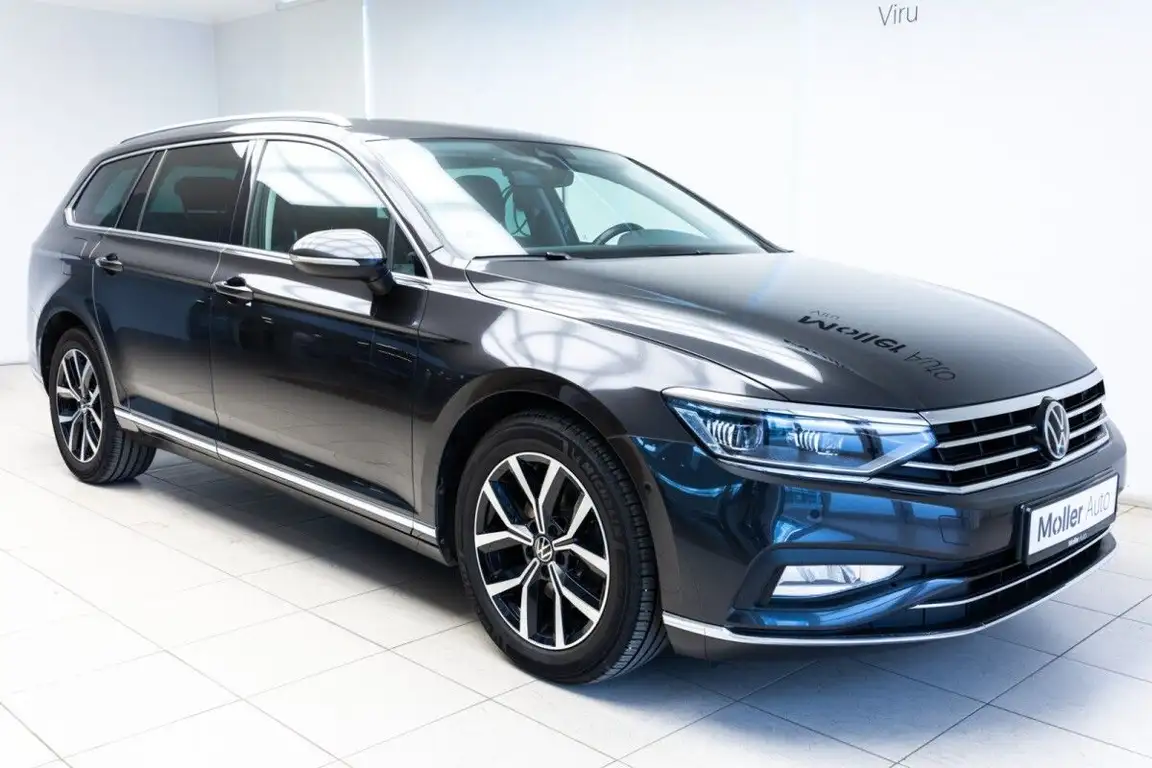 VOLKSWAGEN PASSAT