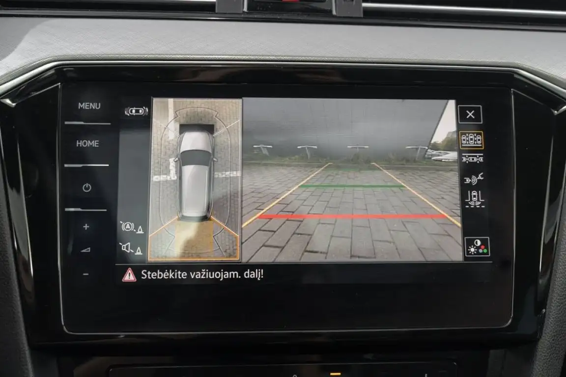 VOLKSWAGEN PASSAT